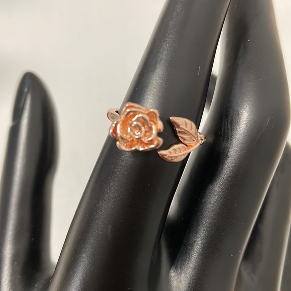 Dainty Rose Flower Rose Gold Ring - Picture 6 of 14